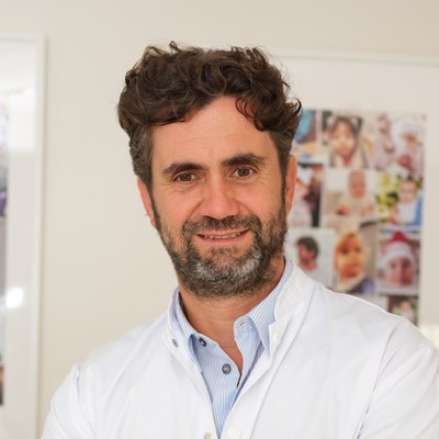 Dr. Andreas Vythoulkas